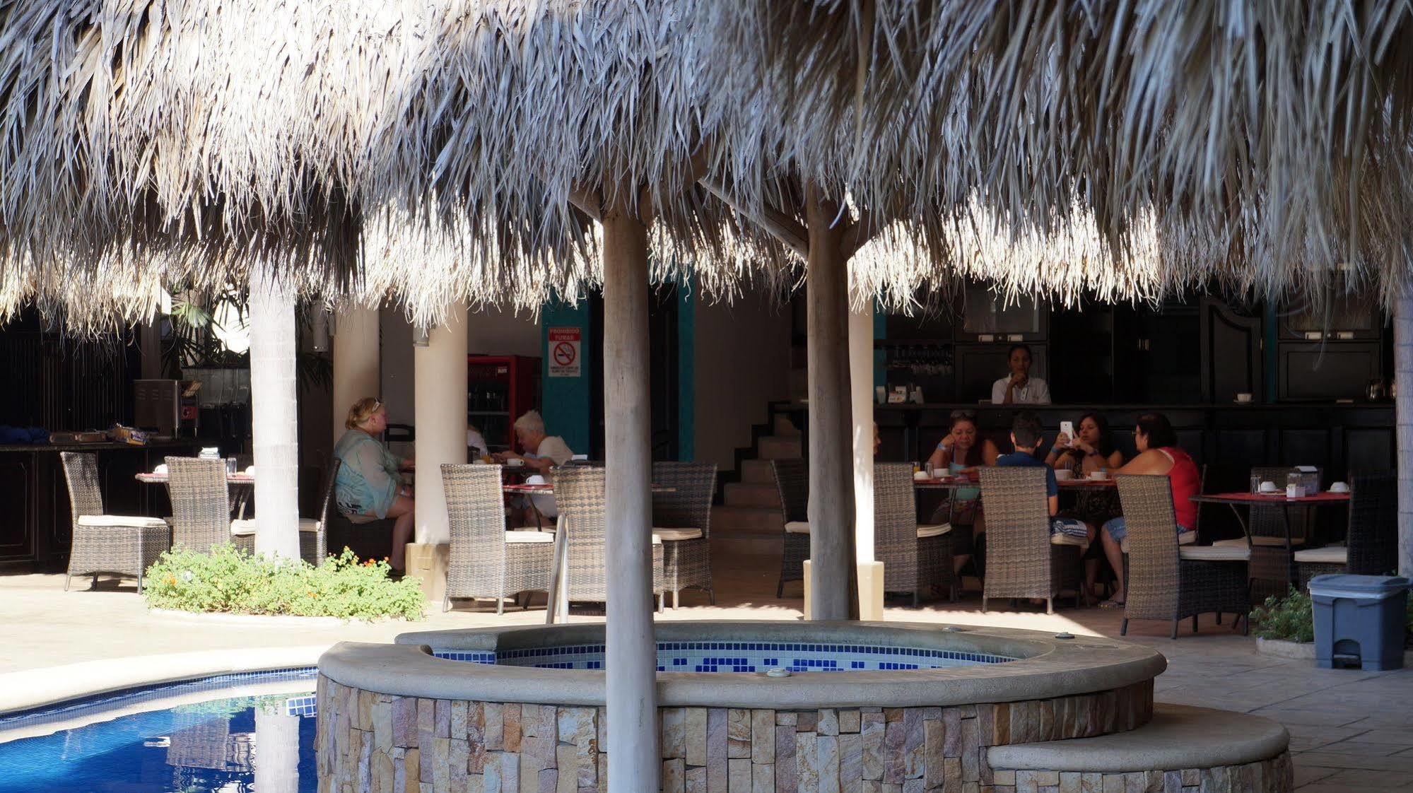 Hotel Colono Beach Coco Exterior photo