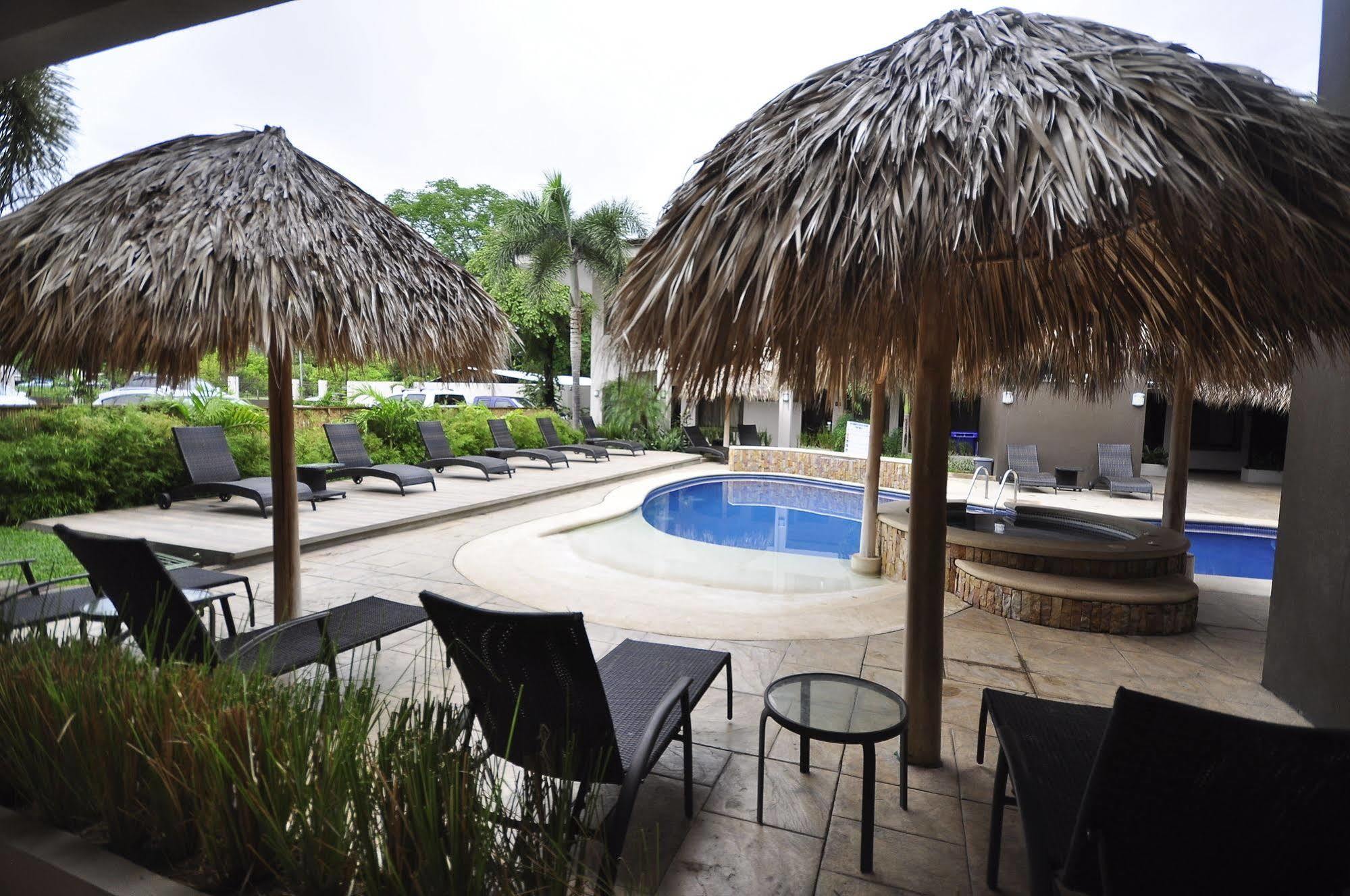 Hotel Colono Beach Coco Exterior photo